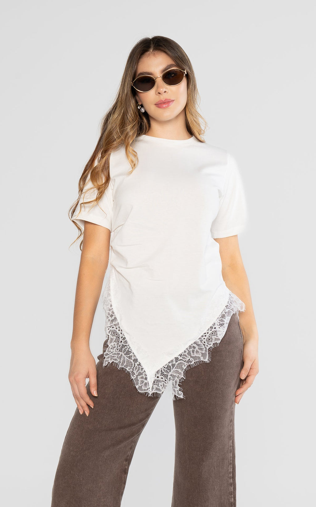Camiseta Marfil con Encaje