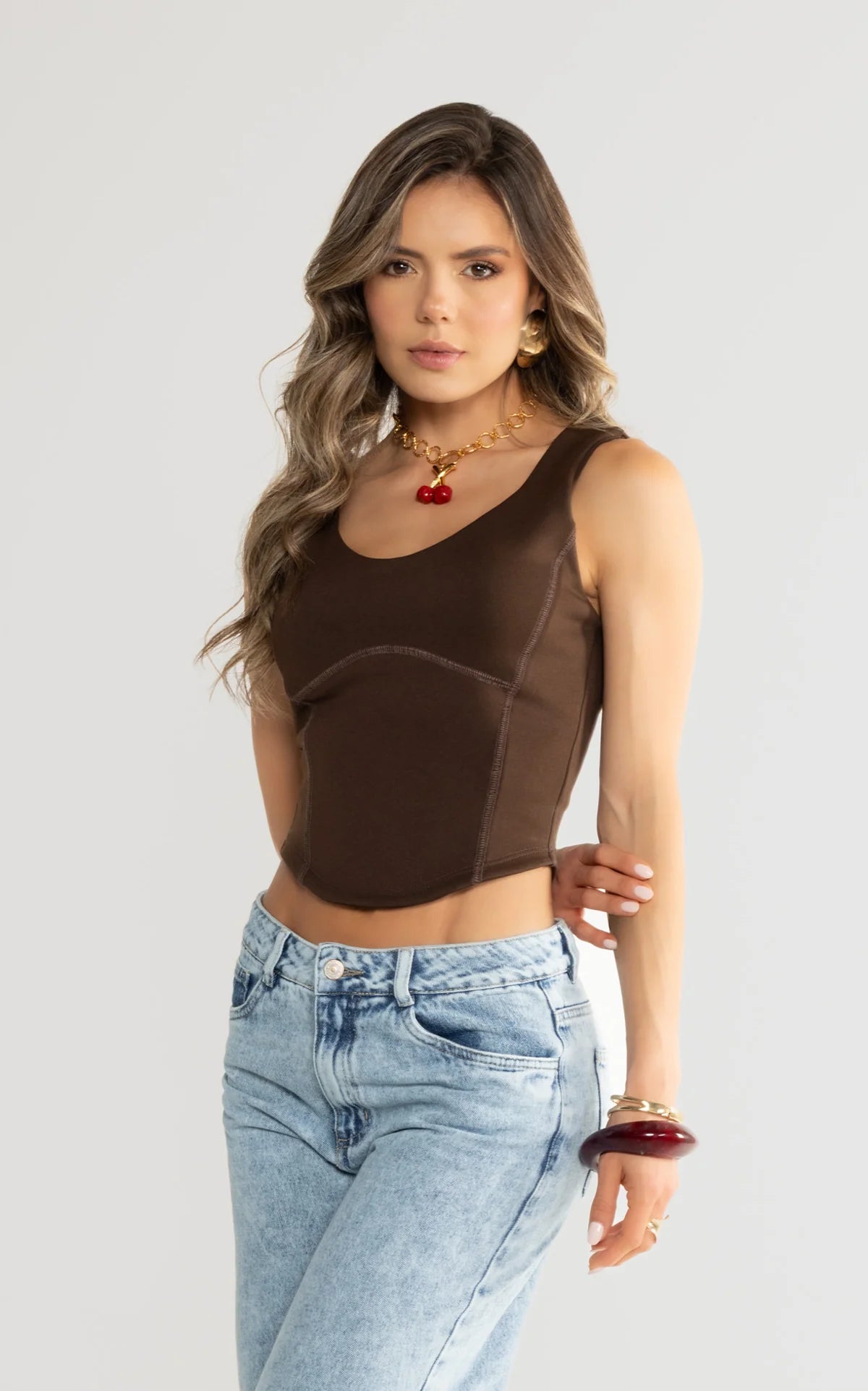 Blusa Café con Corte V