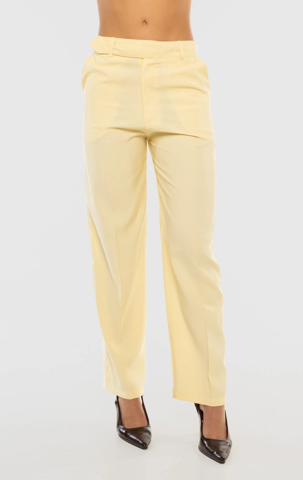 Yellow Pants by Navissi