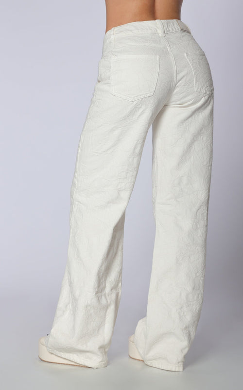 Ivory Semi Wide-Leg Wide-Leg Jeans by Navissi