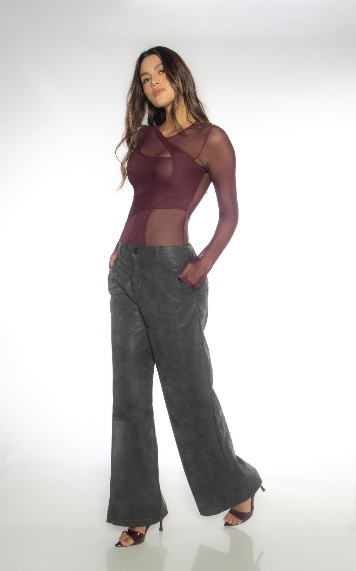 Body Vinotinto Cortes En Malla Interiores