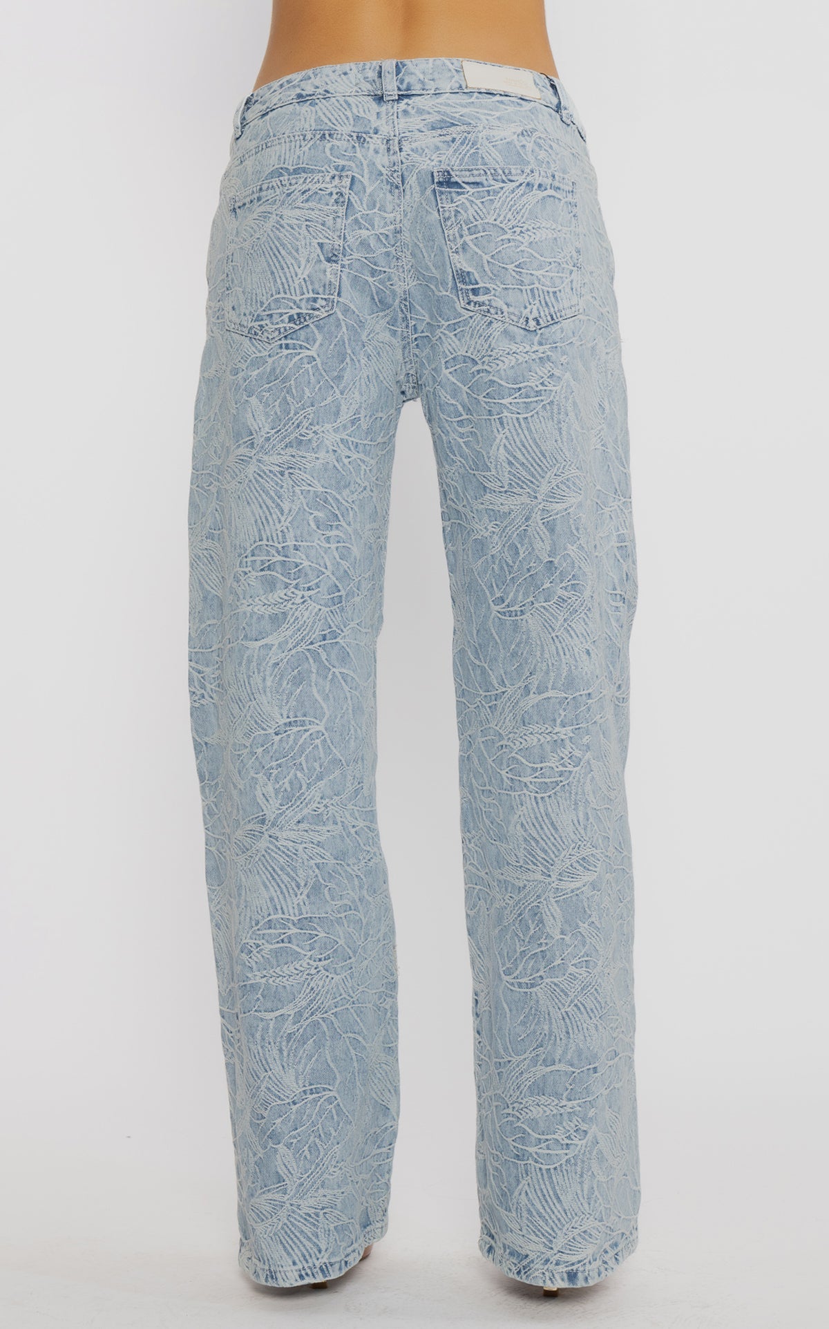 Blue Wide-Leg Jeans by Navissi