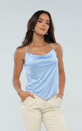Blusa Azul Ruedo En Punta