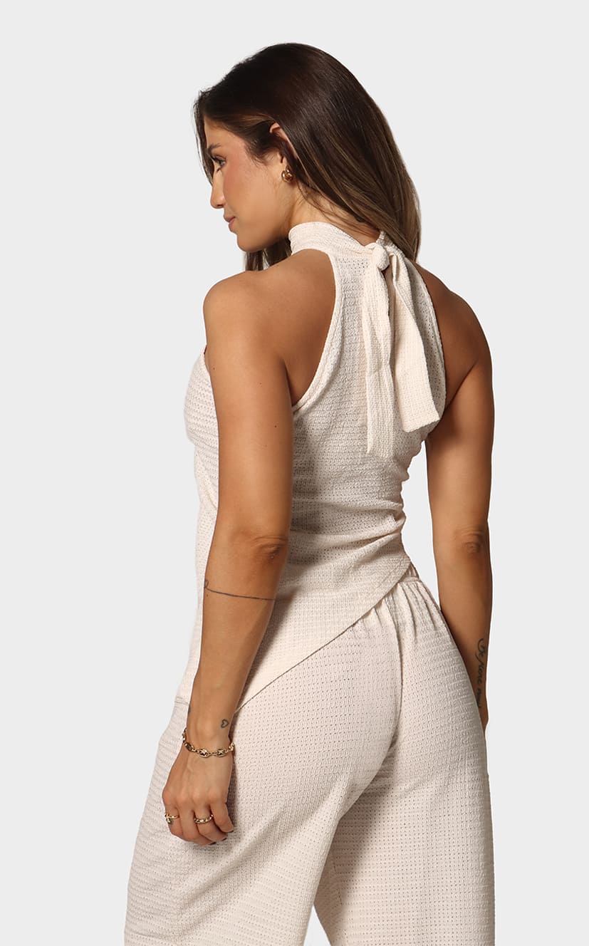Blusa Marfil Ruedo Asimétrico