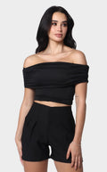 Blusa Negra Cuello Bandeja