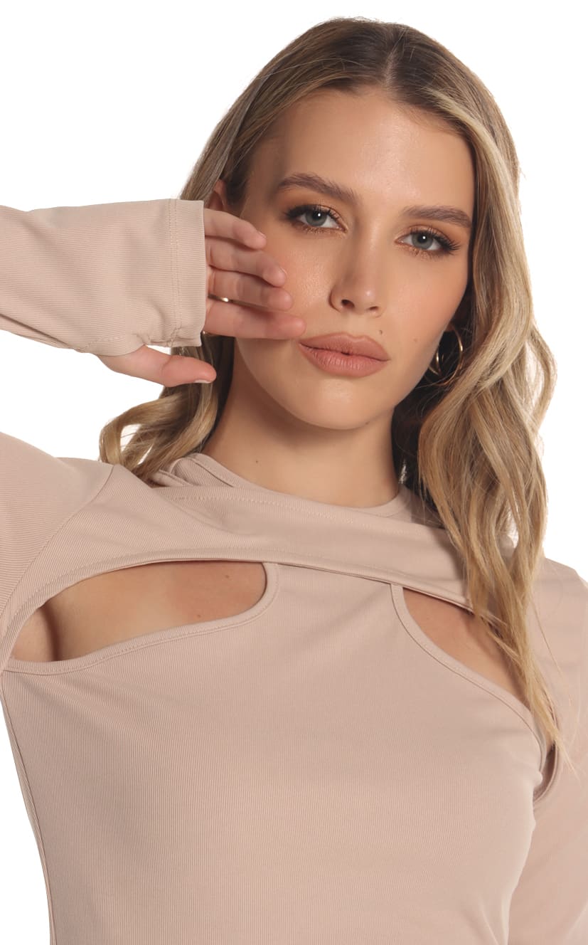 Body Arena Cut Out - Navissi Clothing ♡