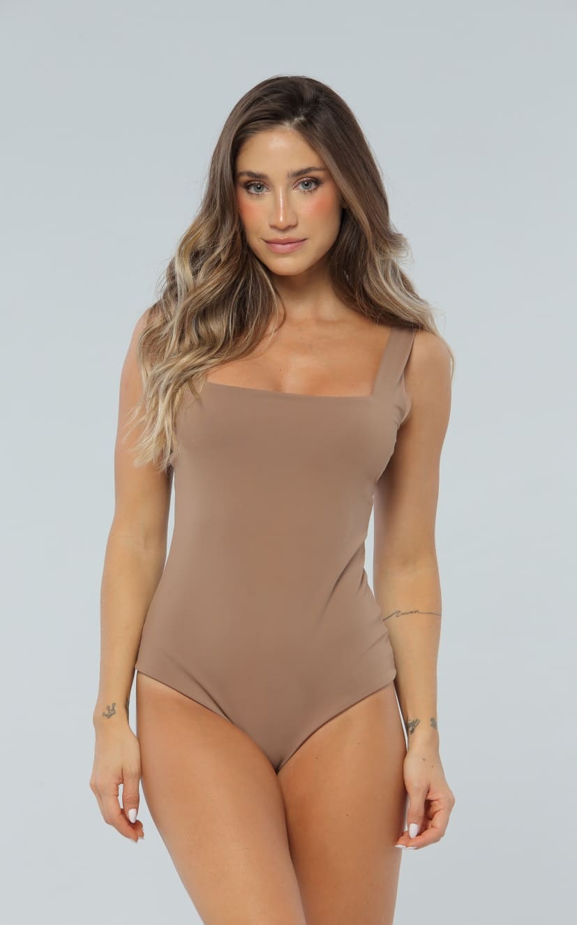 Body Camel Escote Cuadrado