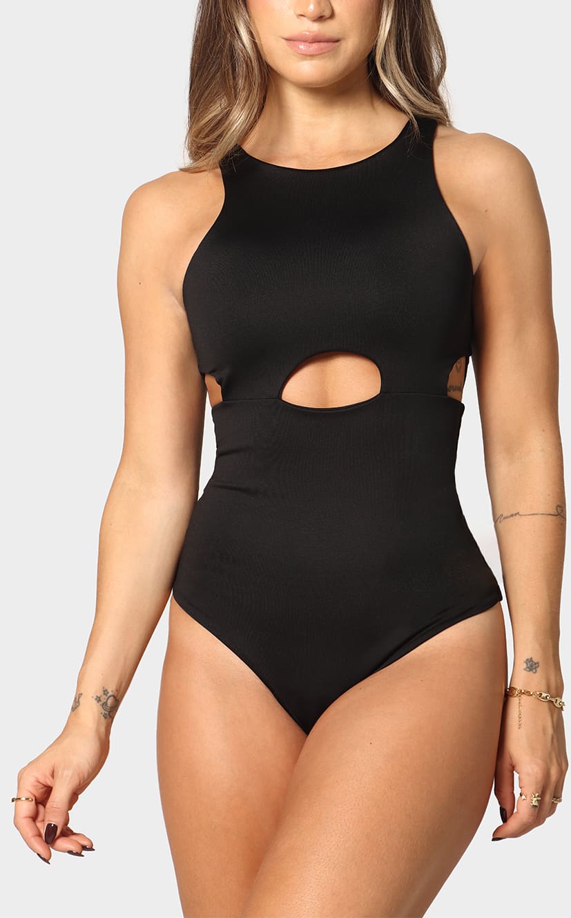 Body Negro Cut Out En Escote