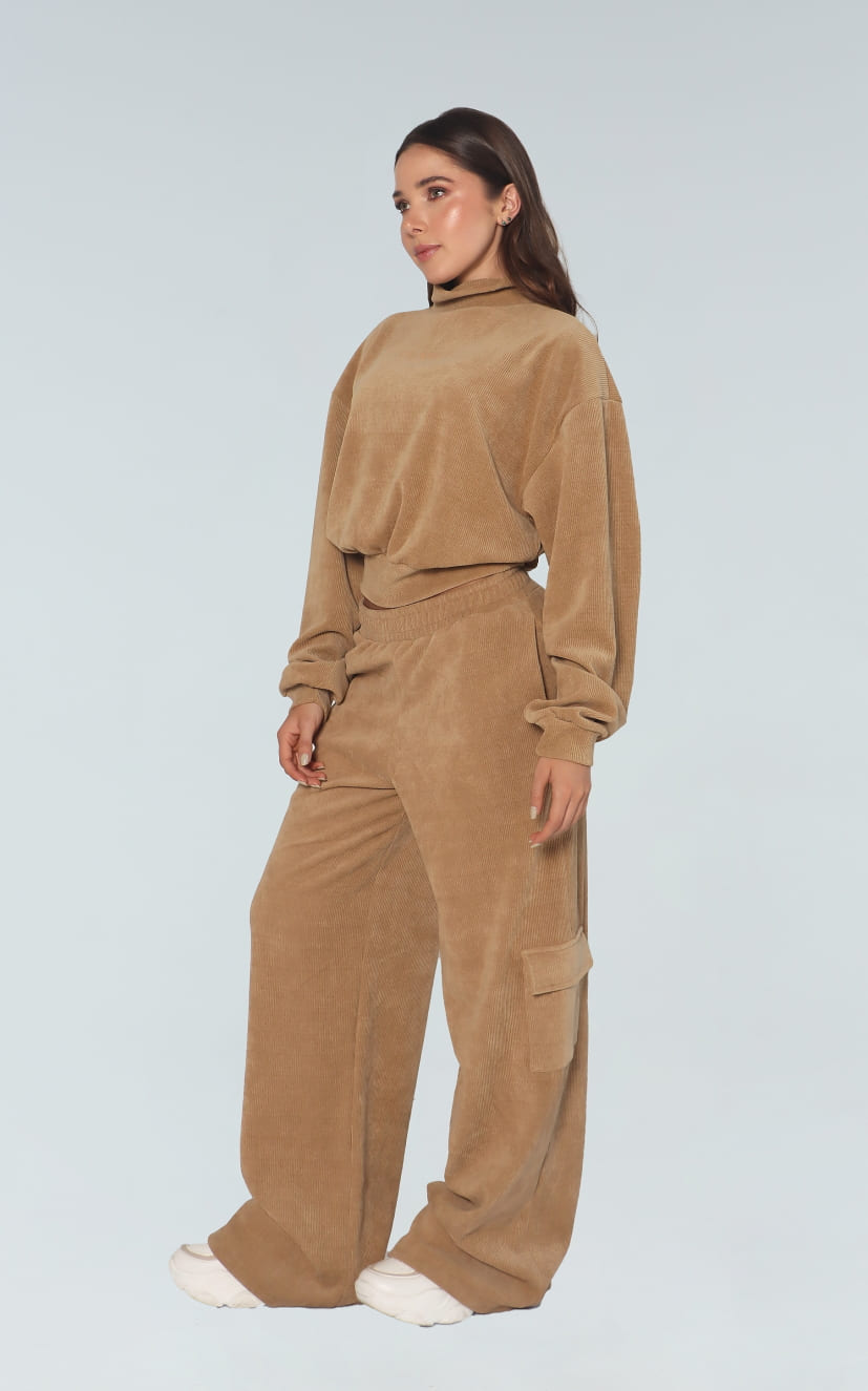 Buzo Chocolate Oversize