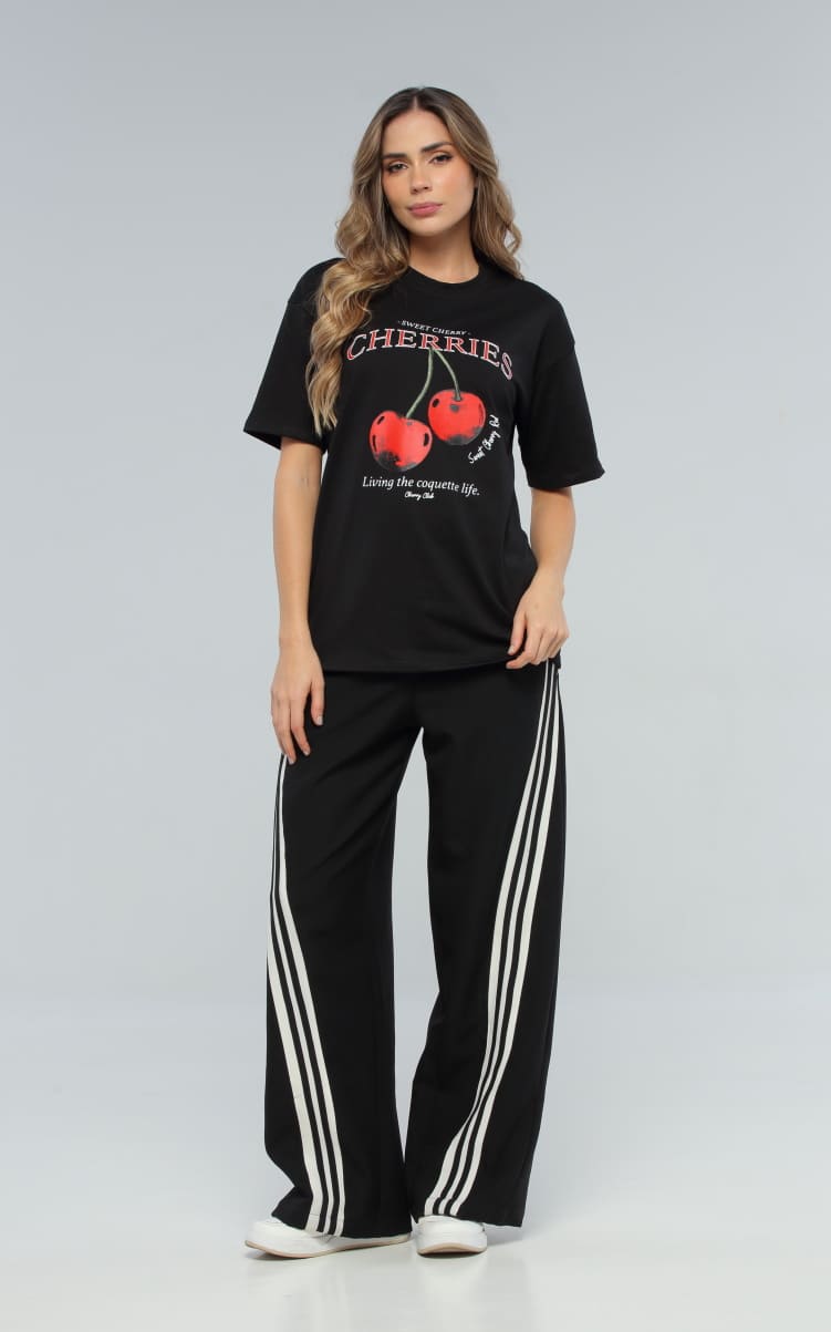 Camiseta Negra Cherries