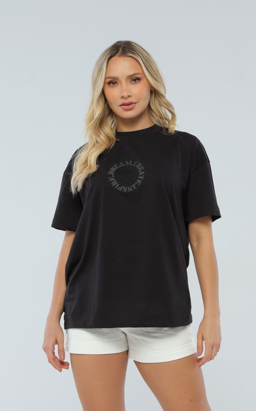 Camiseta Negra Oversize