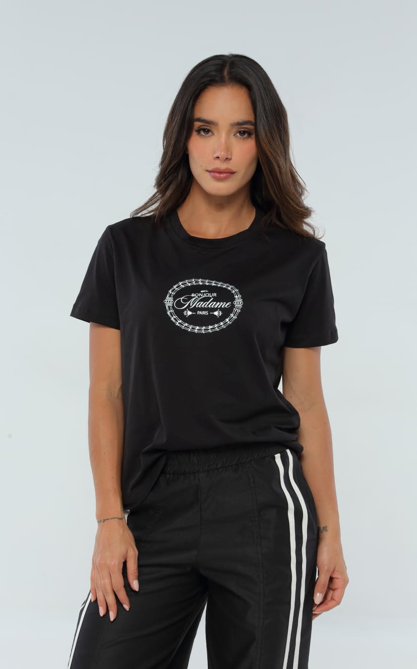Camiseta Negra Regular