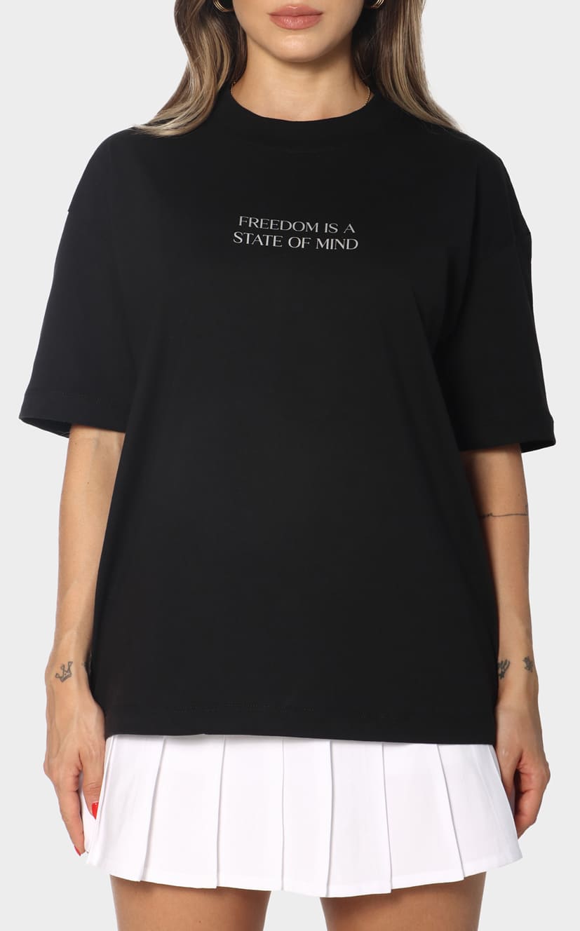 Camiseta Negra Oversize