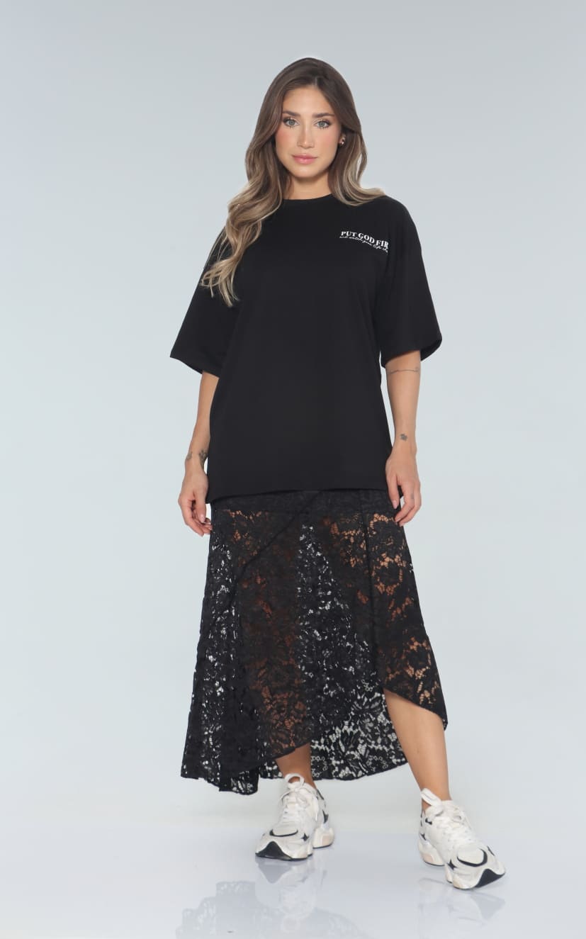 Camiseta Negra Oversize