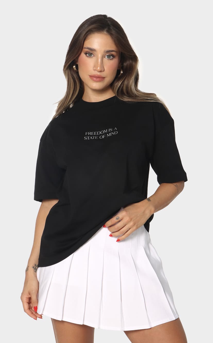 Camiseta Negra Oversize