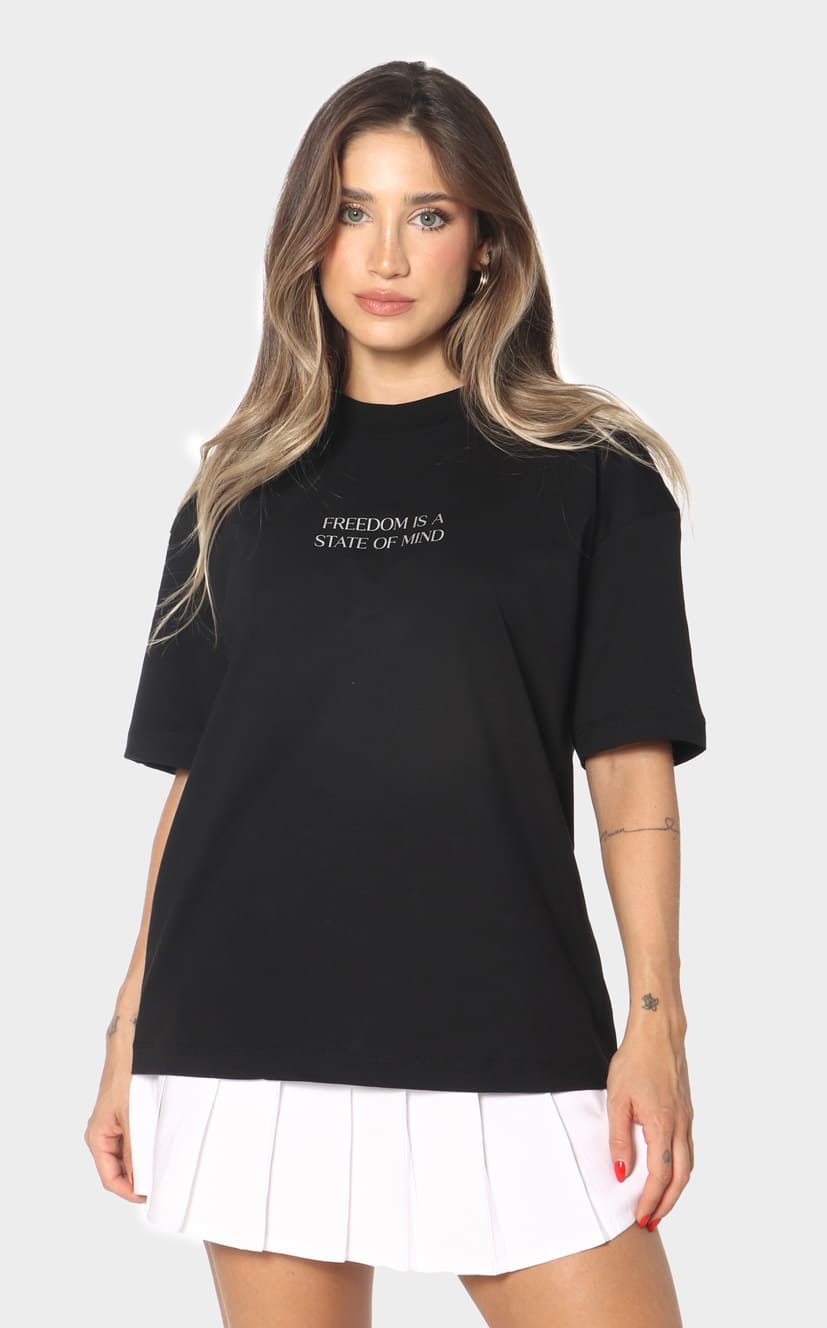 Camiseta Negra Oversize