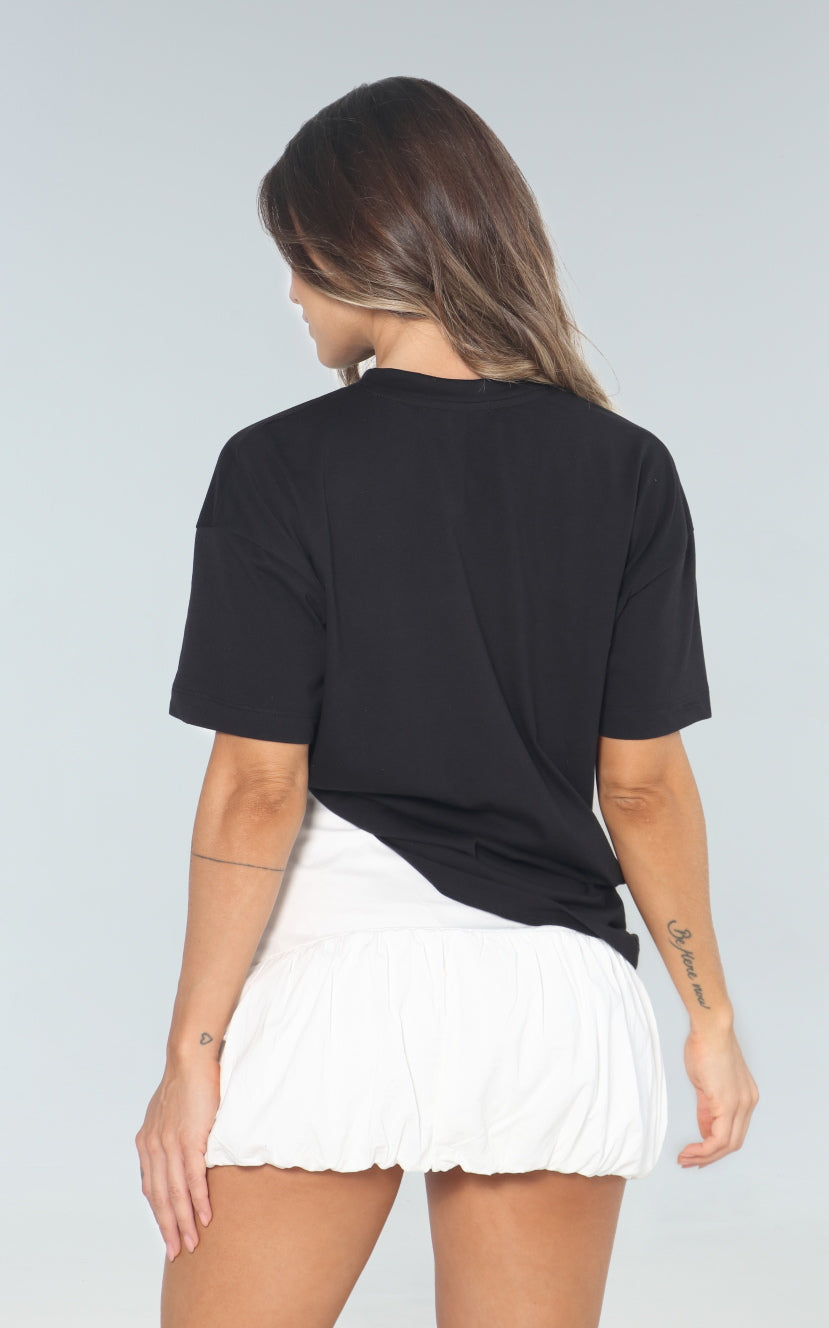 Camiseta Negra Oversize
