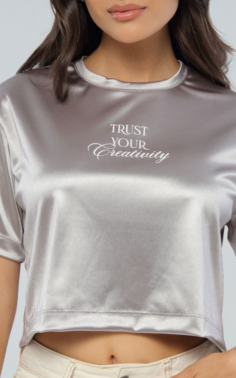 Camiseta Plateada Oversize