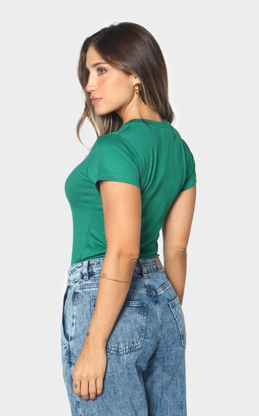 Camiseta Verde Básica