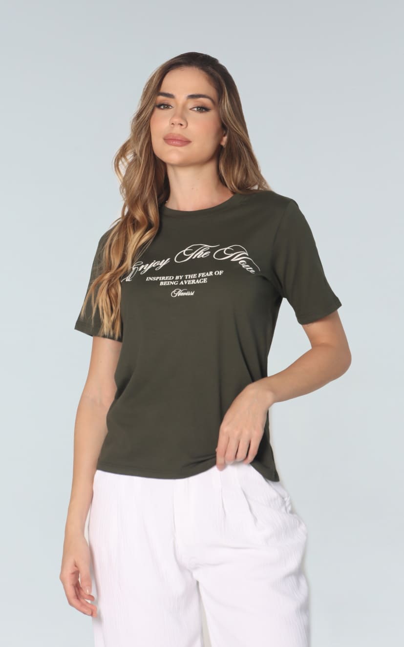 Camiseta Verde Cuello Redondo