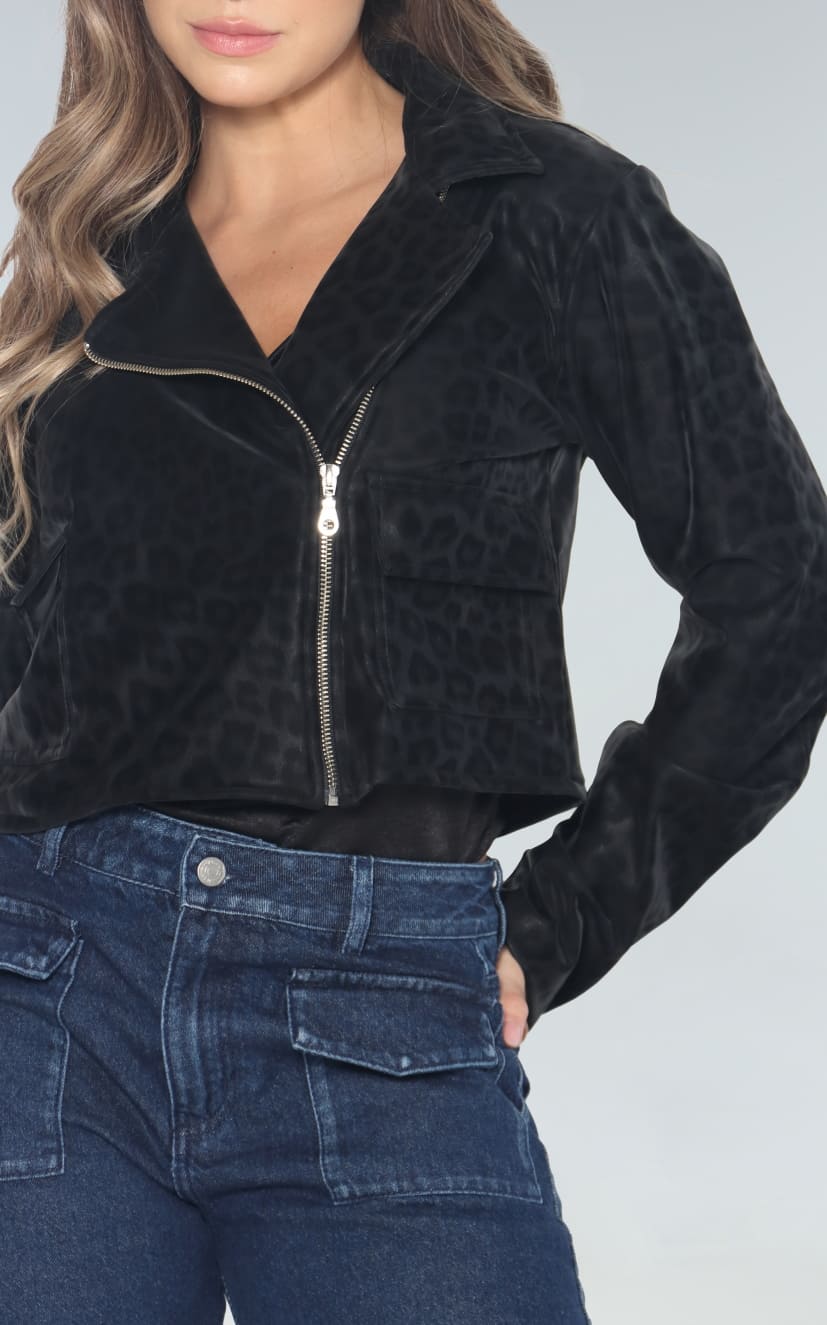 Chaqueta Negra Animal Print