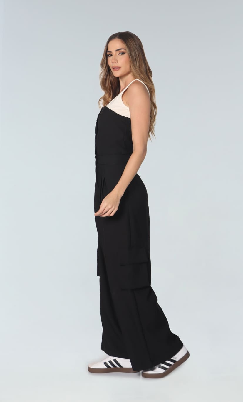 Enterizo Negro Straple Cargo