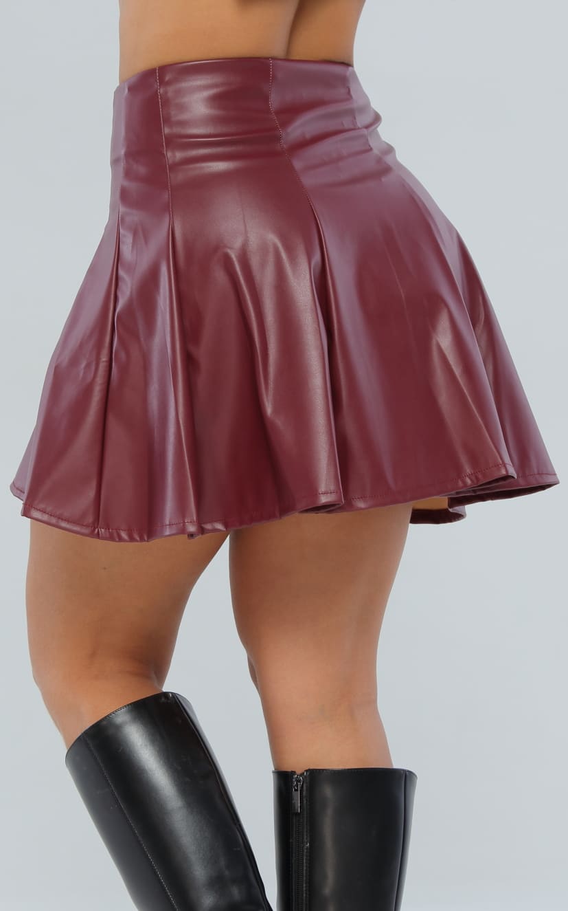 Falda Granate Cuerina