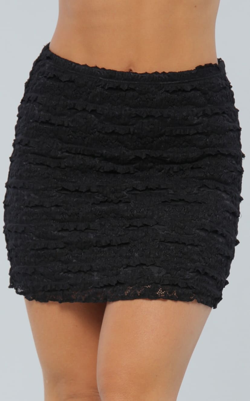 Falda Negra Corta