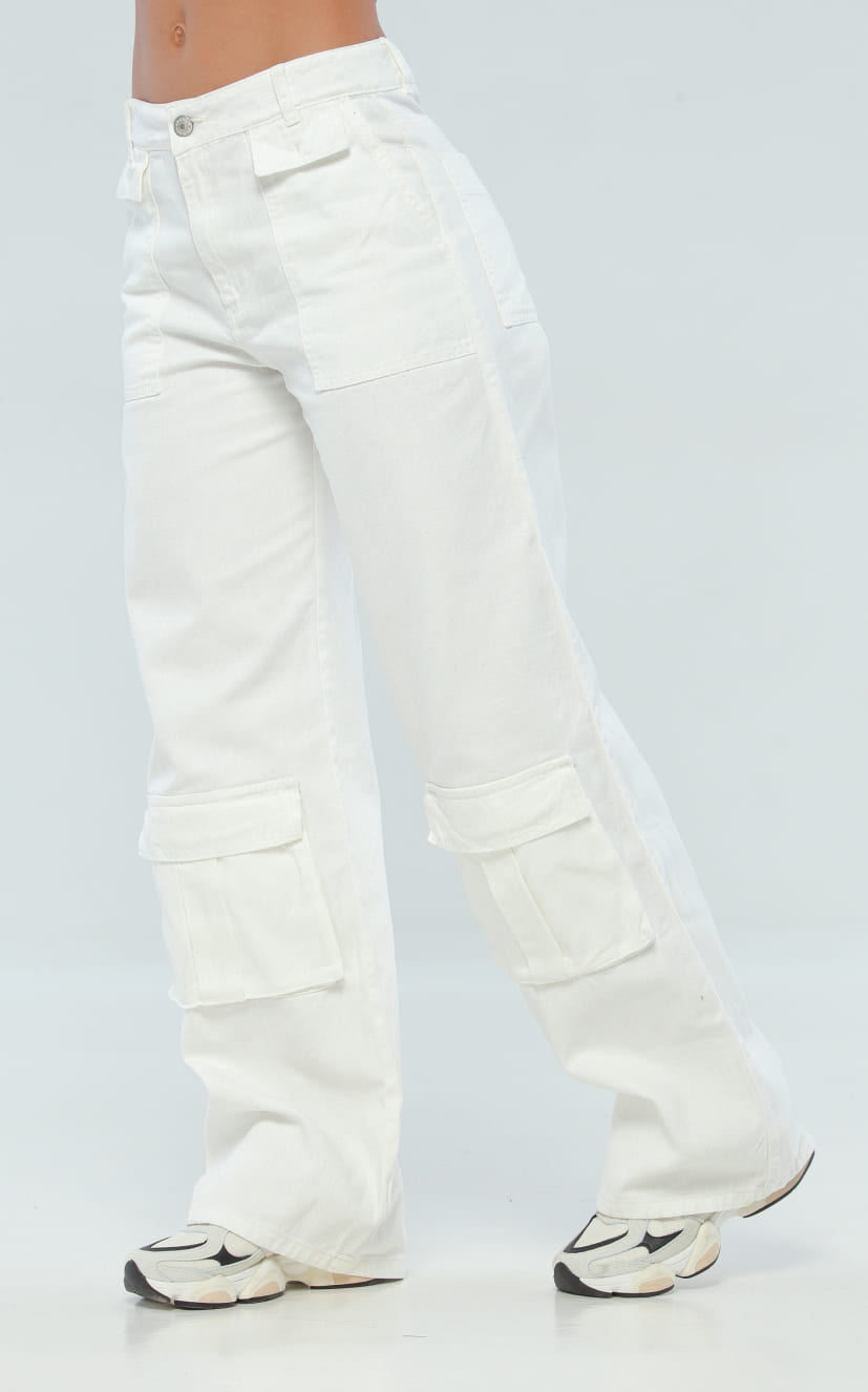 Jean Crudo Straight Cargo