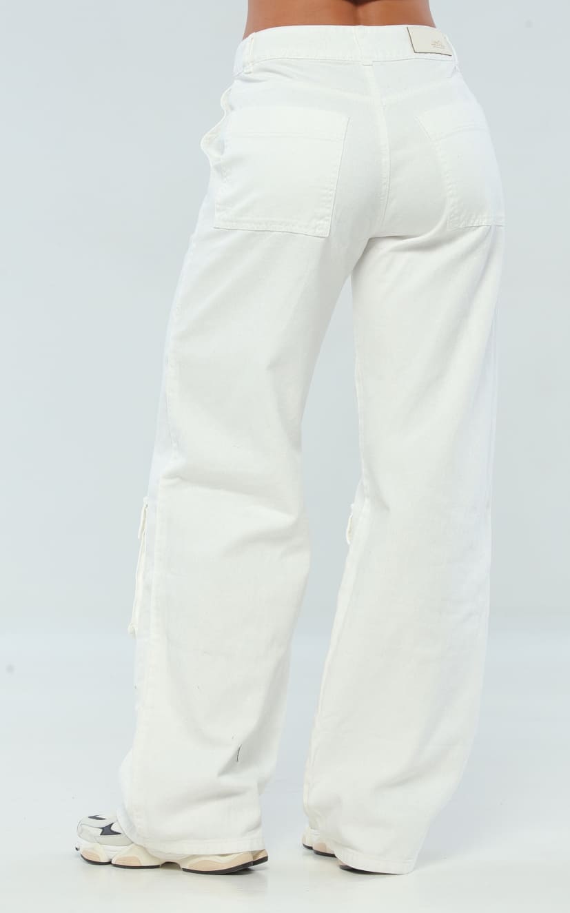 Jean Crudo Straight Cargo