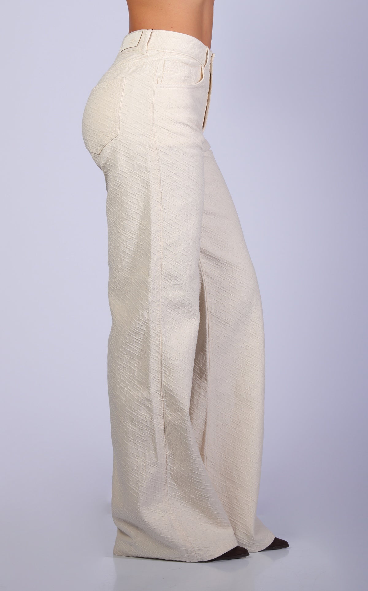 Ivory Semi Wide-Leg Wide-Leg Jeans