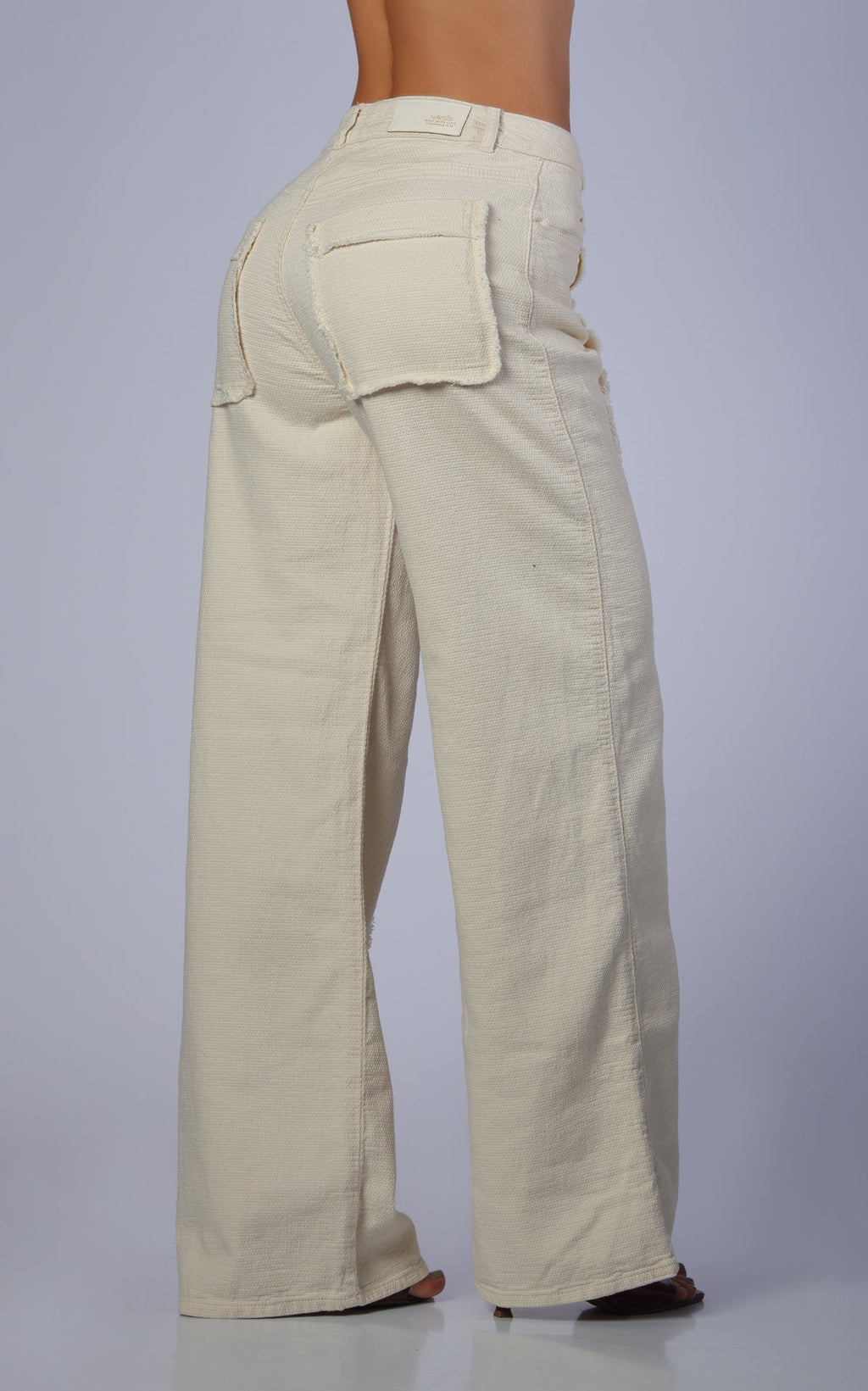 Ivory Wide-Leg Straight-Leg Jeans by Navissi