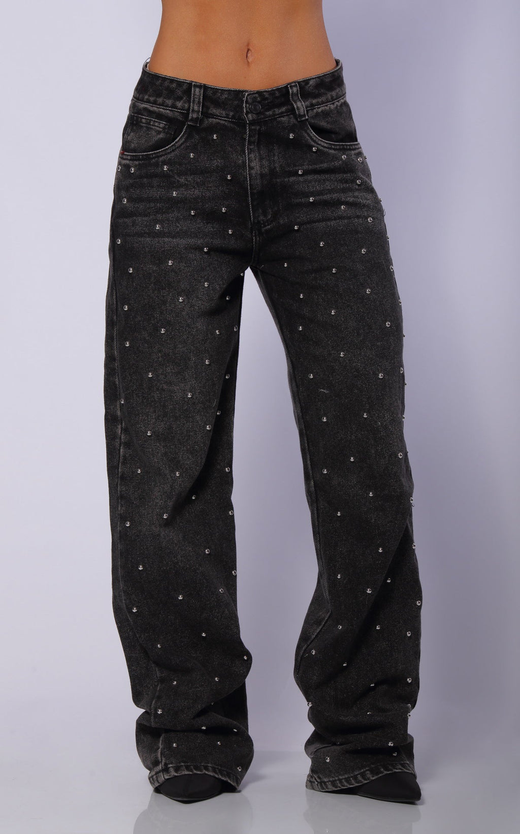 Jean Negro Straight Apliques