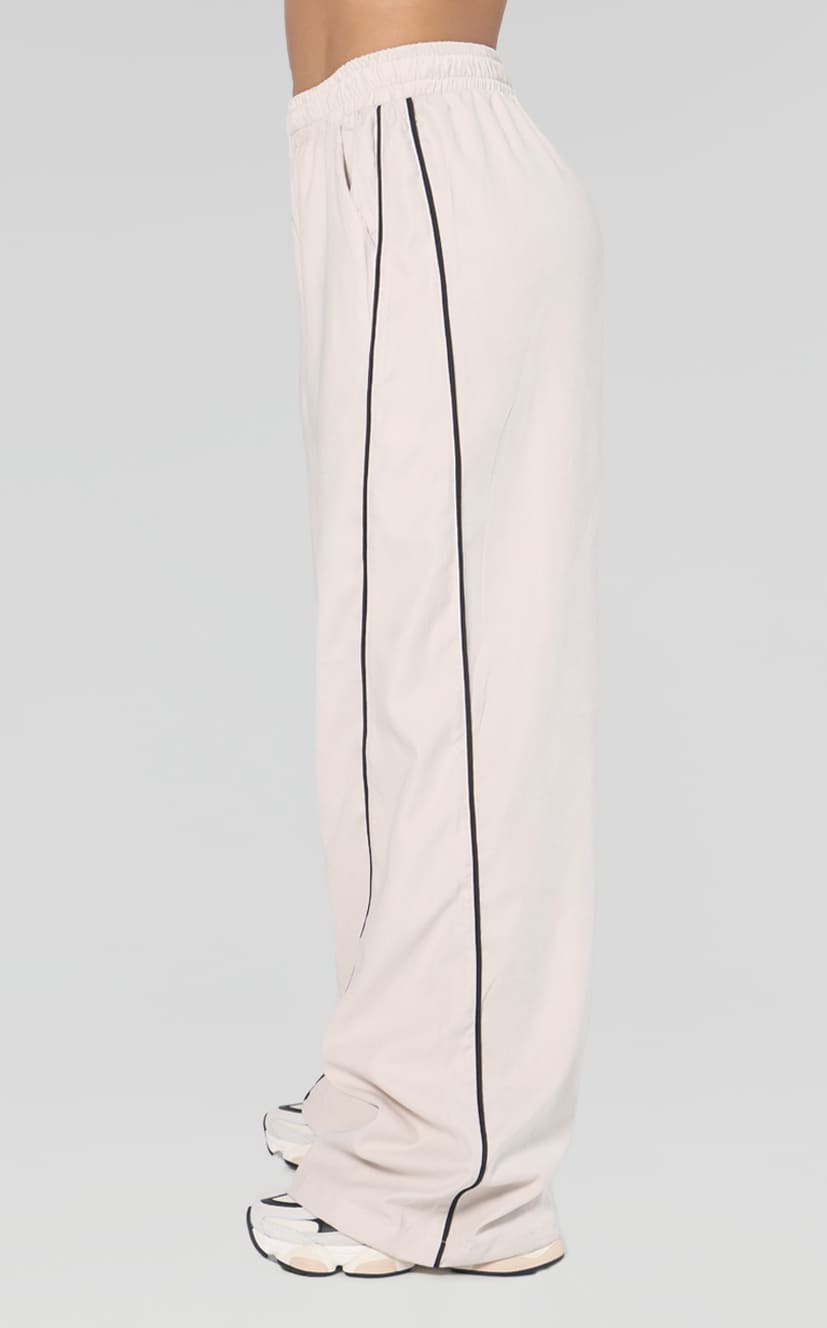 Pantalón Arena Tipo Sudadera - Navissi