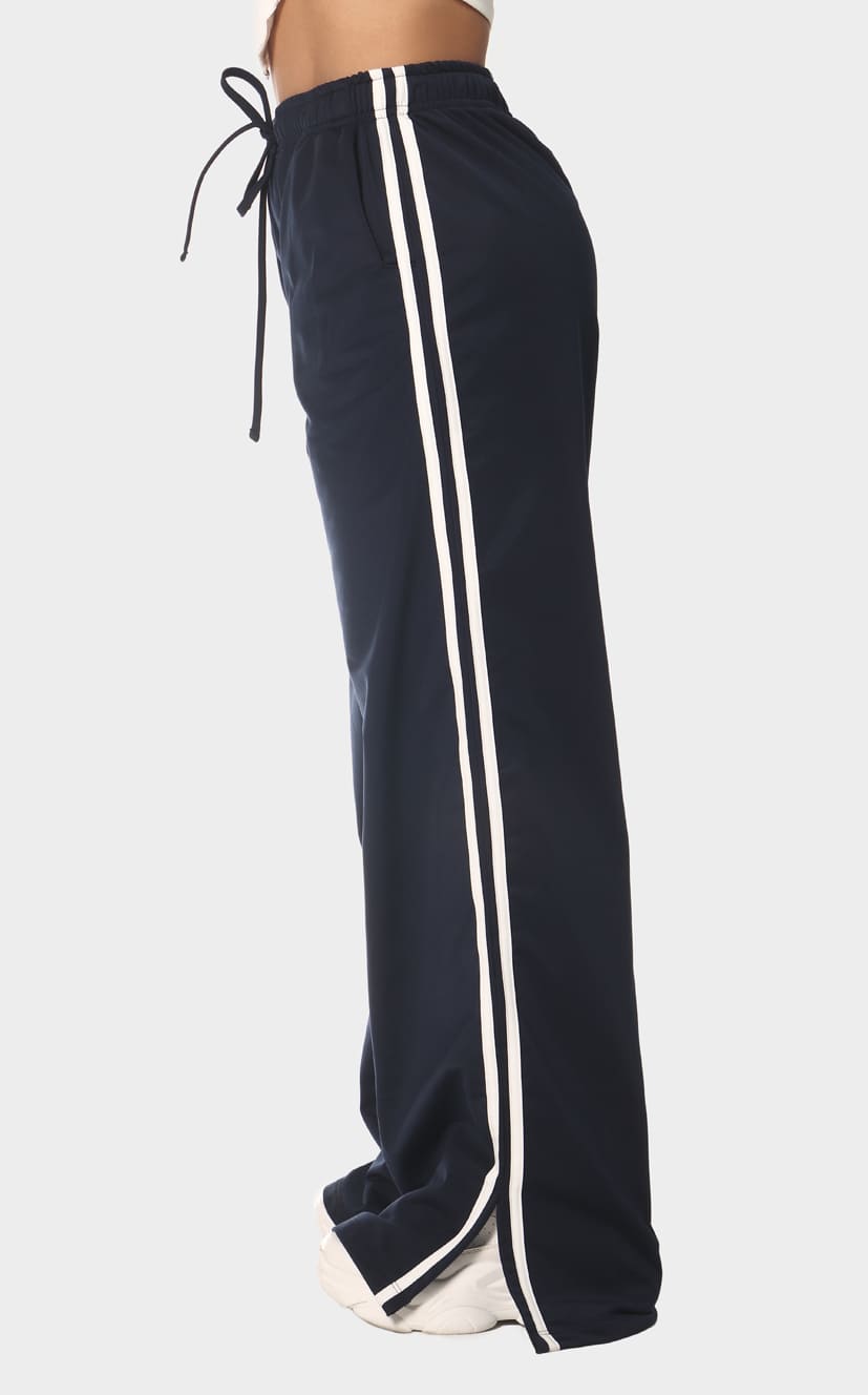 Pantalón Azul Líneas