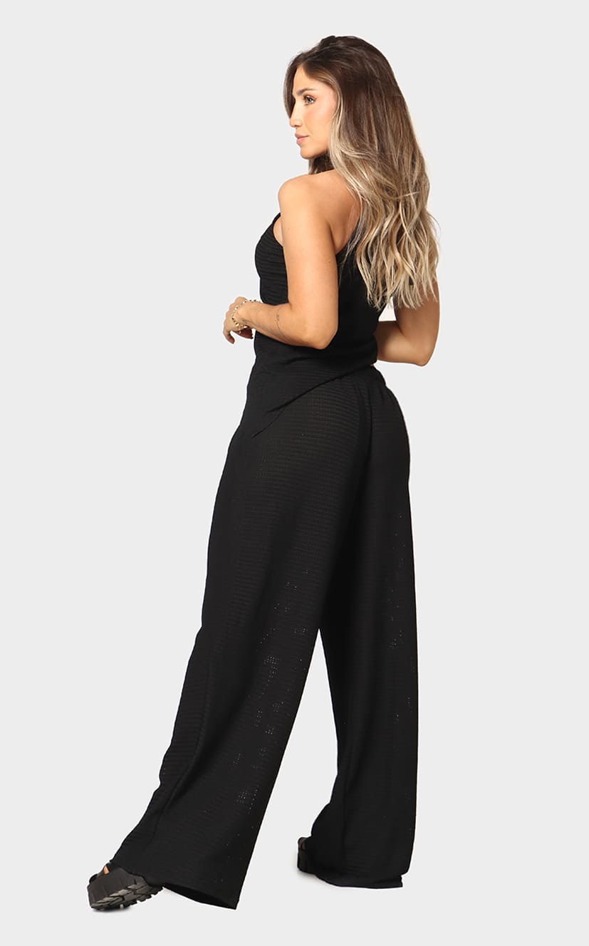 Pantalón Negro Bota Ancha