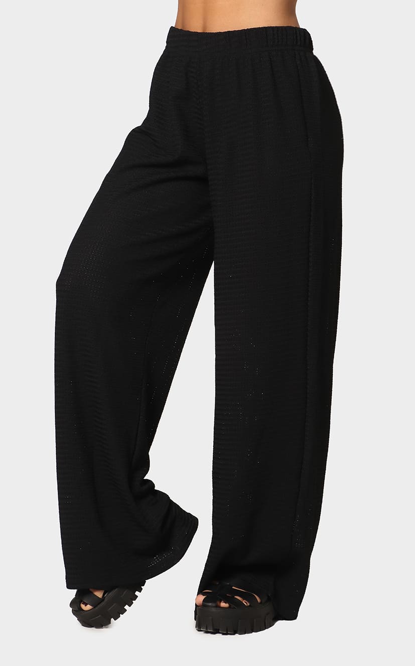 Pantalón Negro Bota Ancha