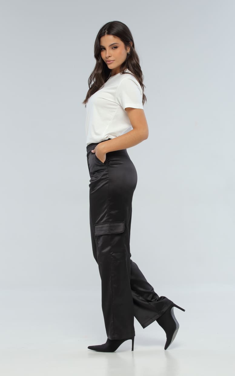 Pantalón Negro Satín