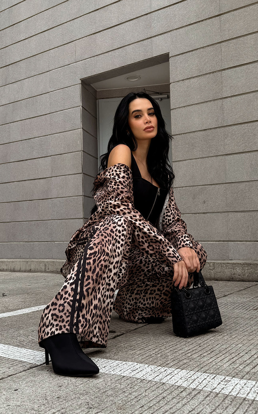 Camisa Animal Print Clásica