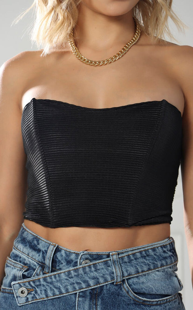 Crop Top Negro Corpiño - Navissi Clothing ♡