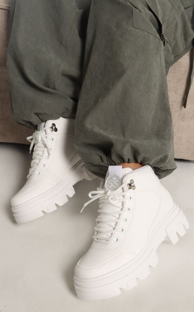 Tenis Bota Marfil Tipo Chunky - Navissi Clothing ♡